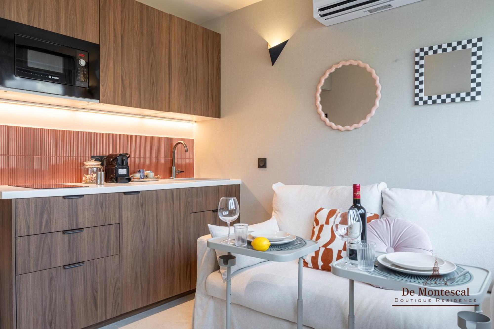 De Montescal- Montparnasse Central With Ac 11 To 14M2 Studio In A Prime Location Париж Екстериор снимка