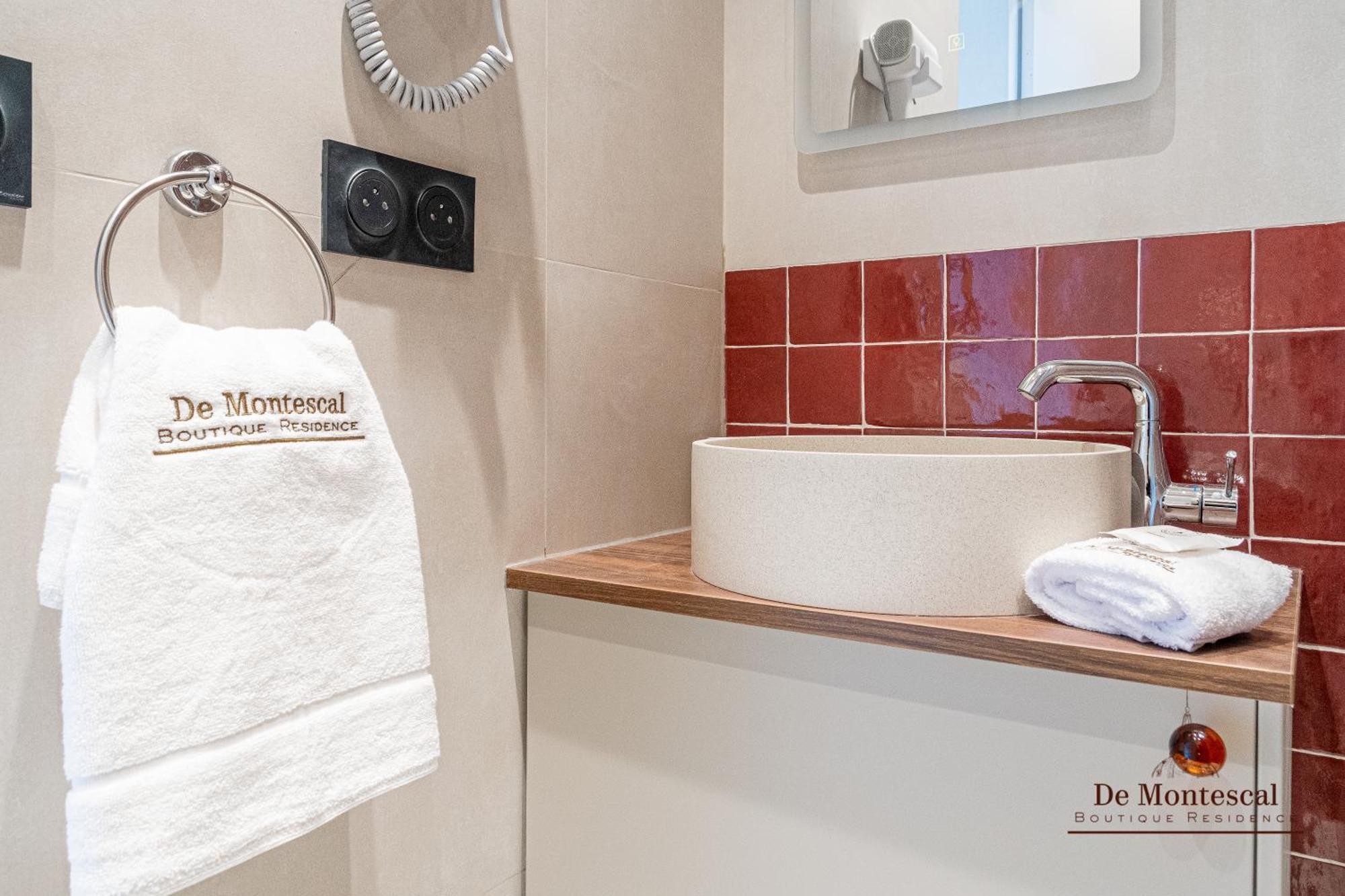 De Montescal- Montparnasse Central With Ac 11 To 14M2 Studio In A Prime Location Париж Екстериор снимка