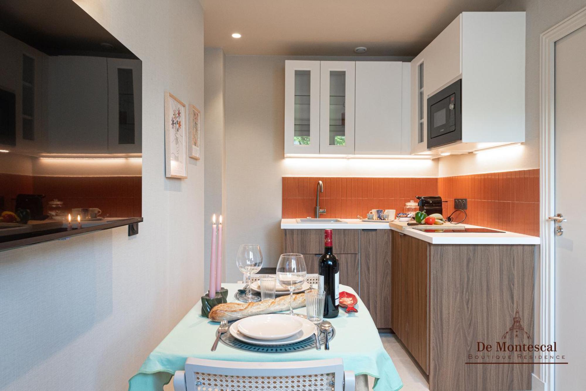 De Montescal- Montparnasse Central With Ac 11 To 14M2 Studio In A Prime Location Париж Екстериор снимка